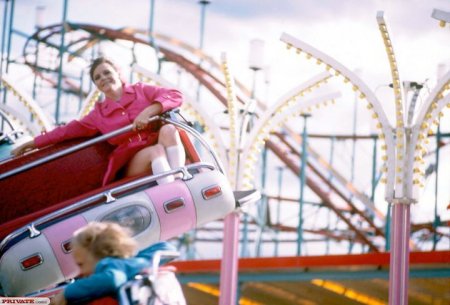 Старые фотографии эротической модели  Старые фотографии эротической модели