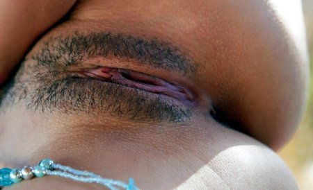 Голые женские промежности на любой вкус