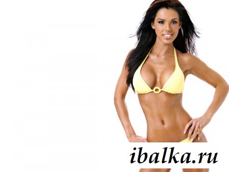 Божественные голые сучки в бикини