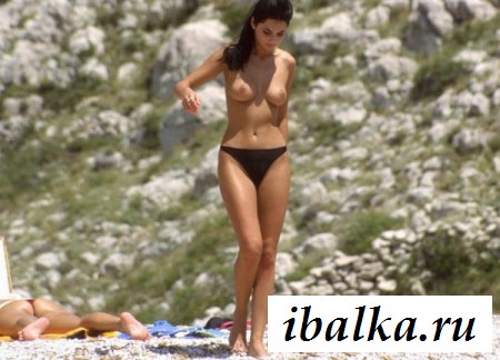 Пляжная эротика от красивых нудисток