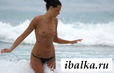 Пляжная эротика от красивых нудисток