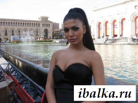 На последних фото эротичные гламурные стервы