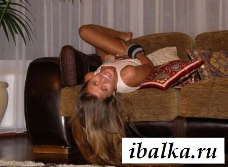 Страстная эротичная Виктория Боня за проектом