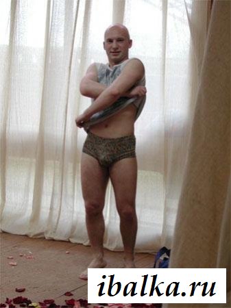 Голые Елена Беркова и Роман Третяков 