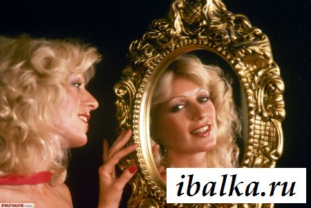 Секретарша сосала с удовольствием член босса