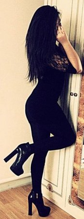 Эротика с дамочками горячих кровей