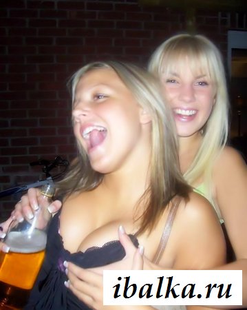 Частные эротичные кадры с шлюшками в умате