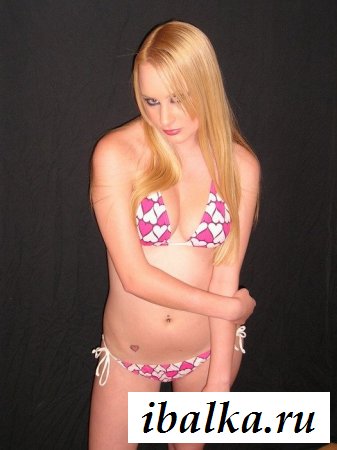 Светлые *любвеобильные* бикини шалавы