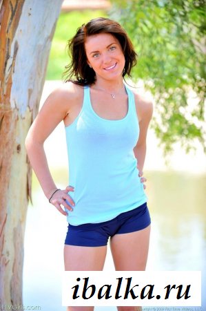 Две развратницы-спортсменки из эротичного фото-сета