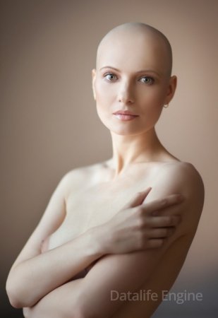 Эротика от голых лысых девушек