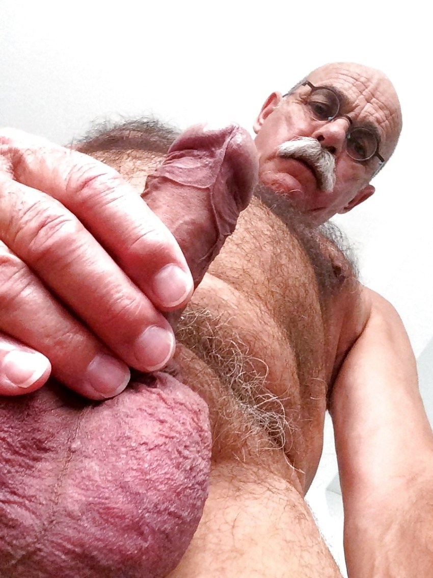 Дедушки с большими хуями