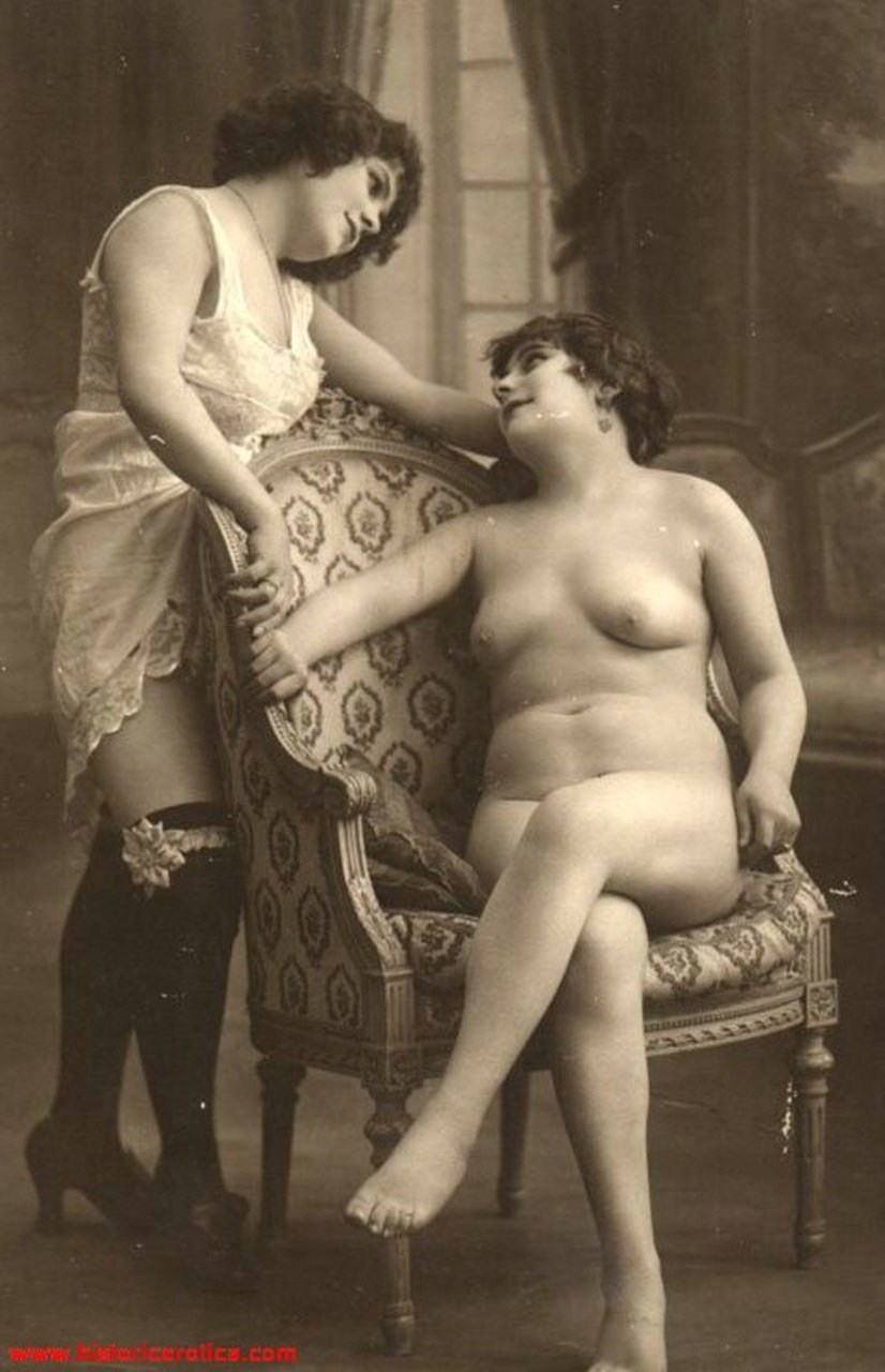 Художник Aleah Chapin картины голые женщины