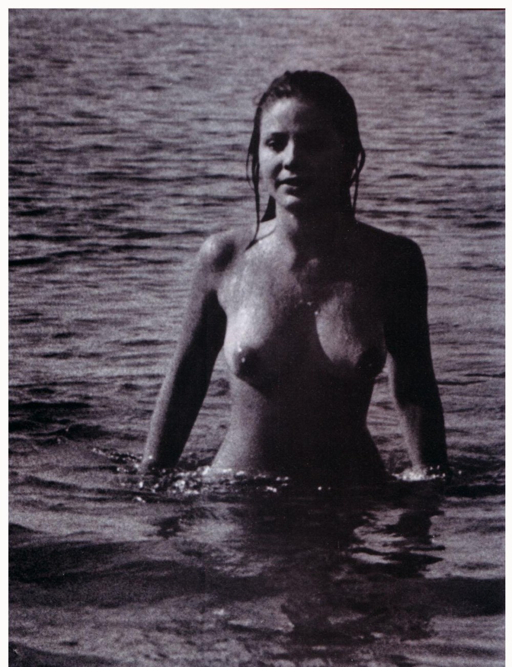 Голая Орнелла Мути в фильме Укрощение строптивого