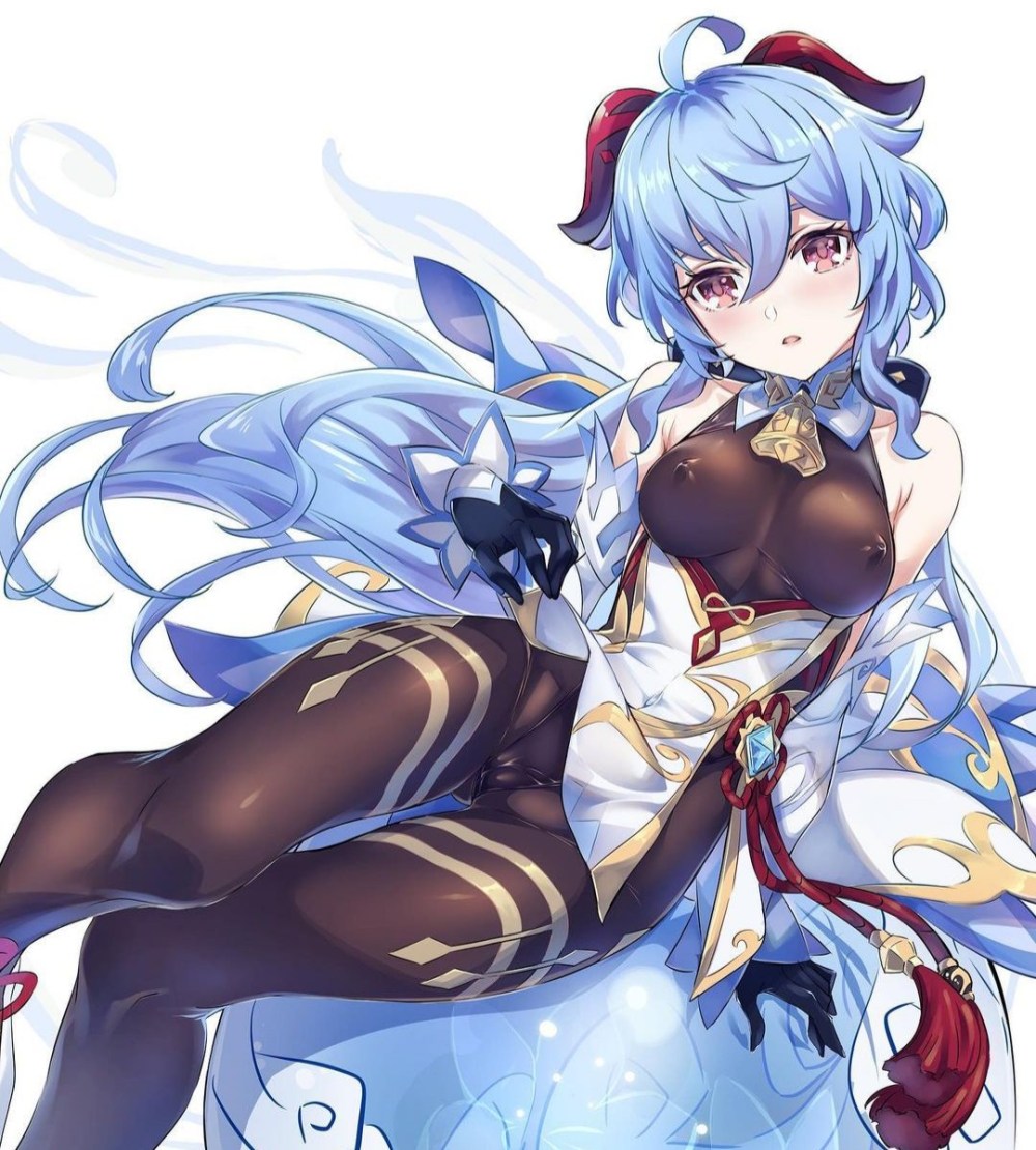 Огромные коричневые соски