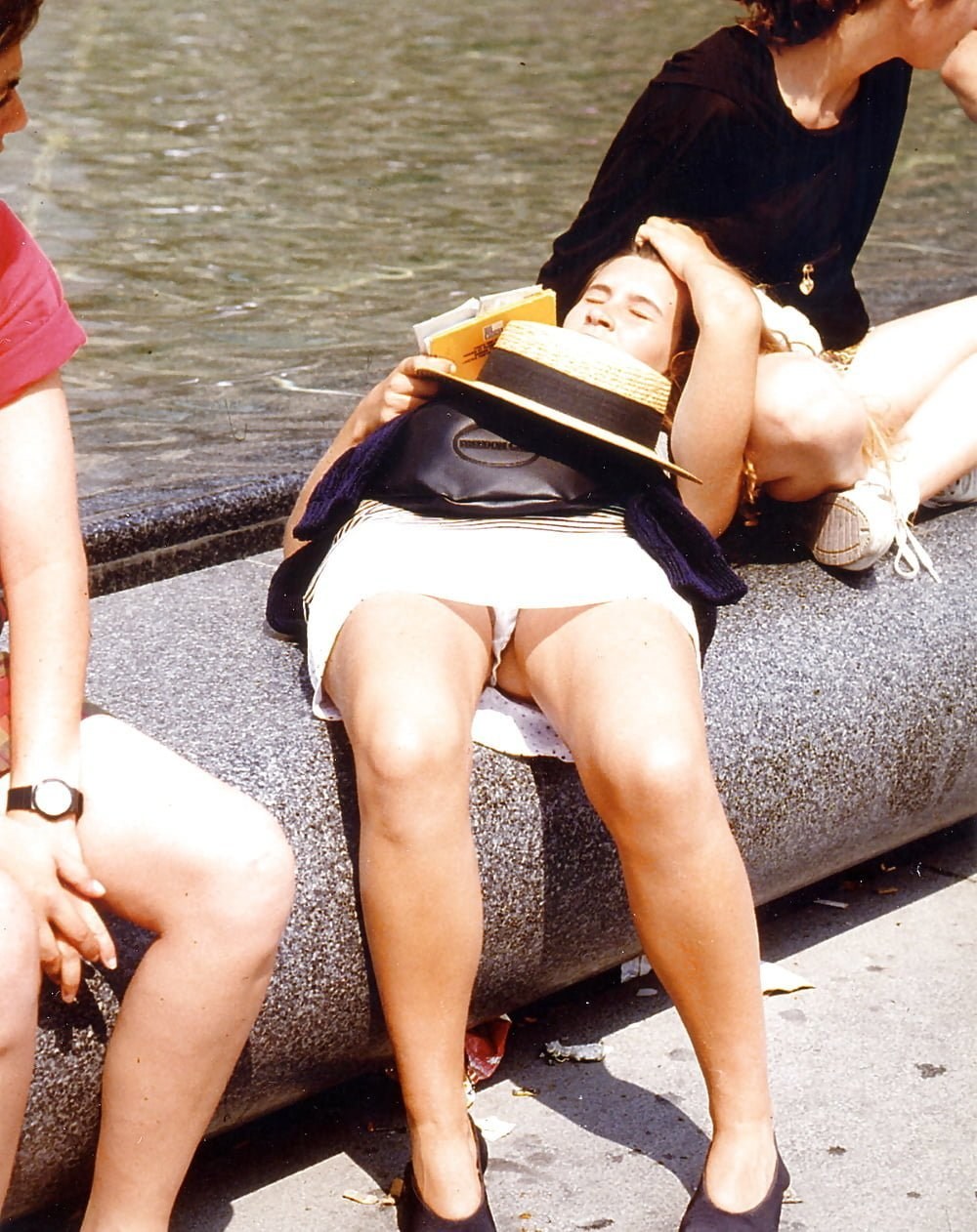 Голые женщины в поезде подсмотренное