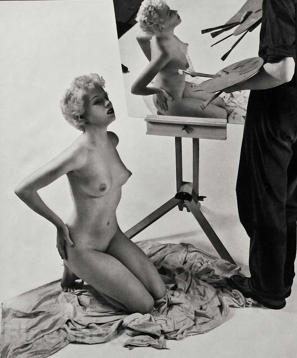 Девушка позирует в ню художнику клитор