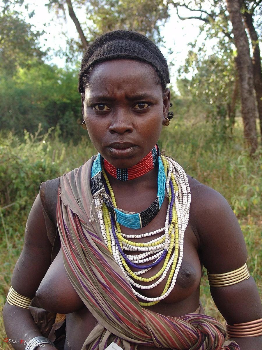 Африканские девочки без одежды