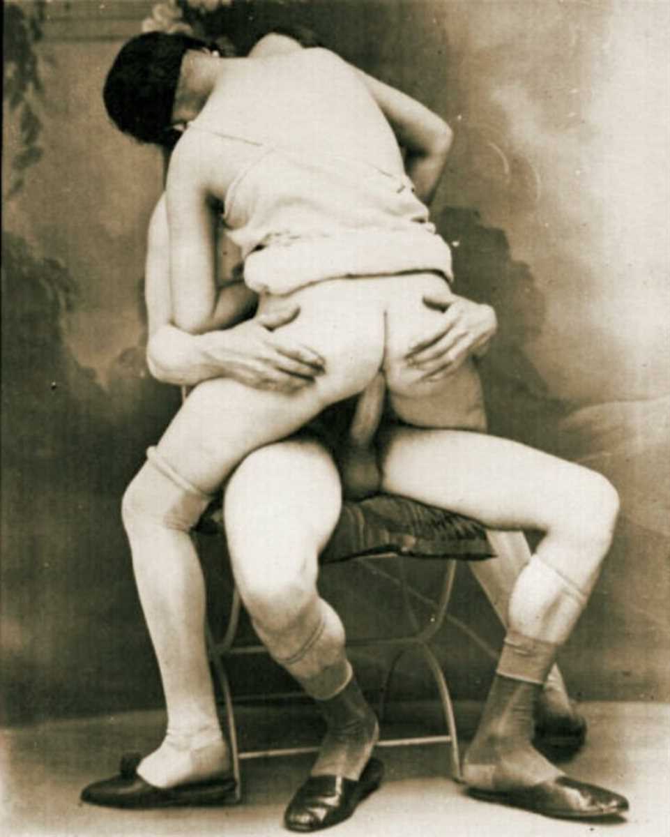 Старые эротические снимки