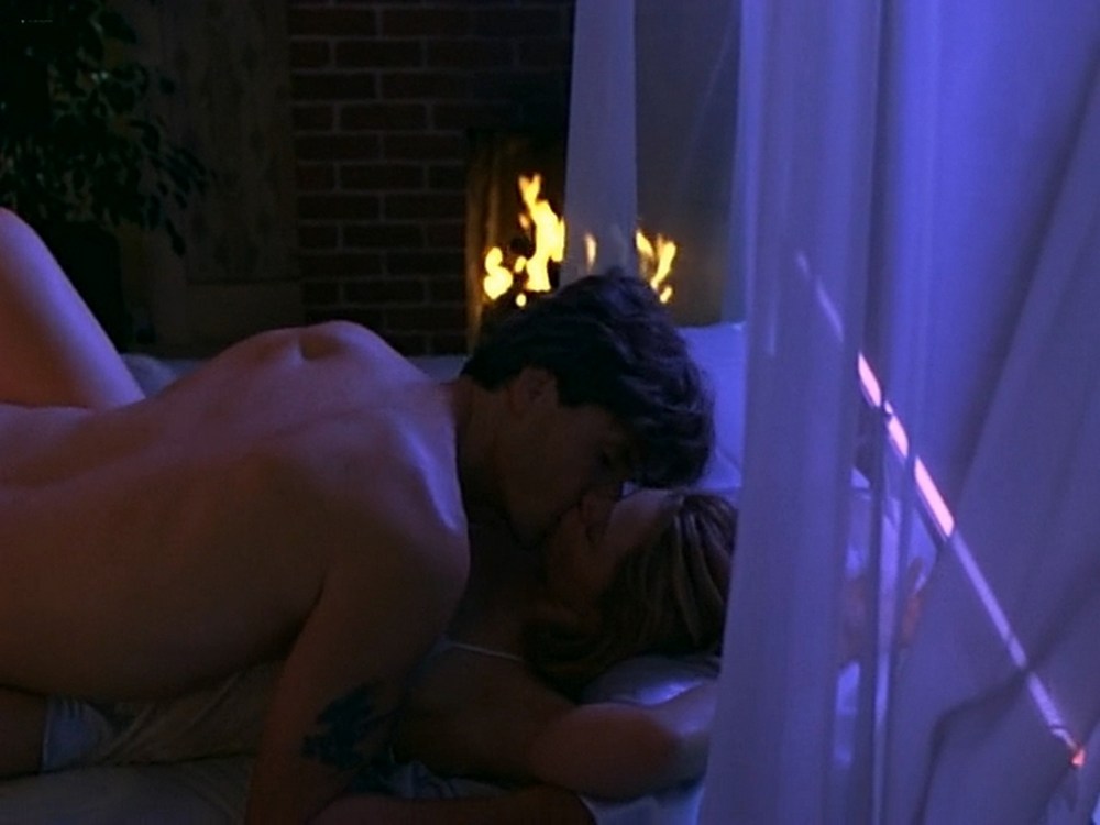 Кейтлин FTV голая лижет хуй