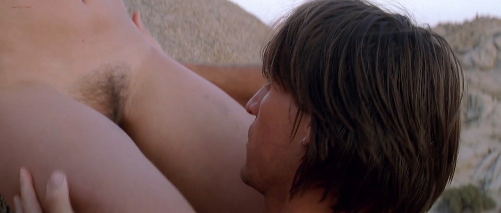 Екатерина Редникова грудь в фильме дом