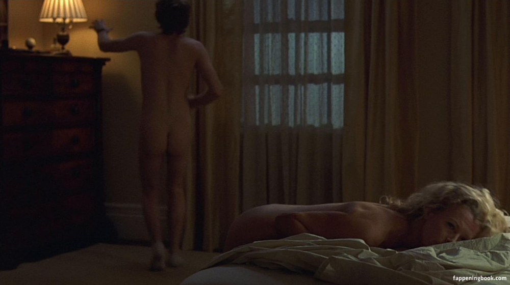 Ким Бейсингер голая в фильме