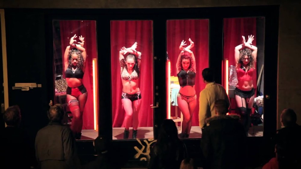 Амстердам девушки