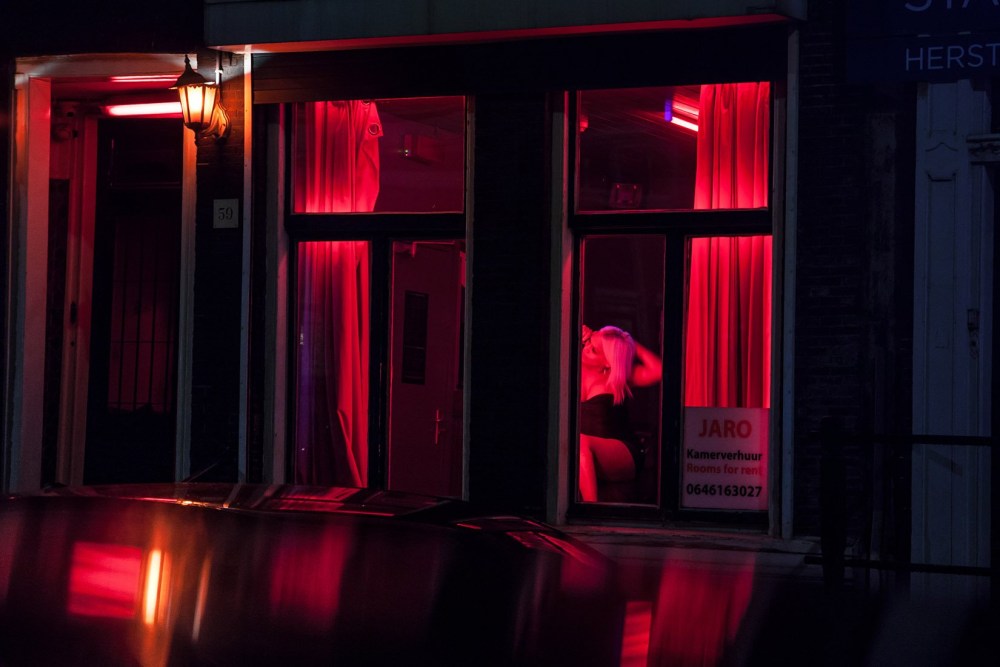 Квартал красных фонарей в Амстердаме