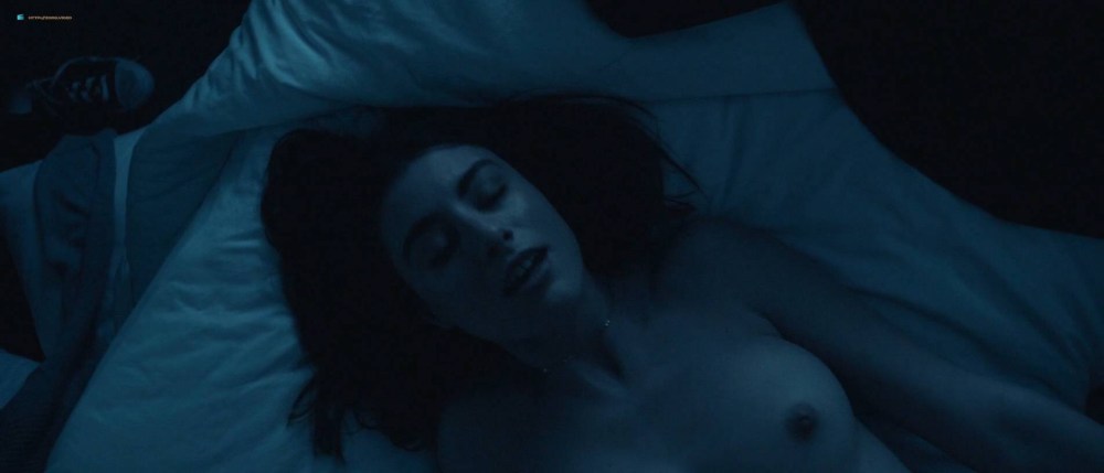 Грейси Гилберт голая в кино