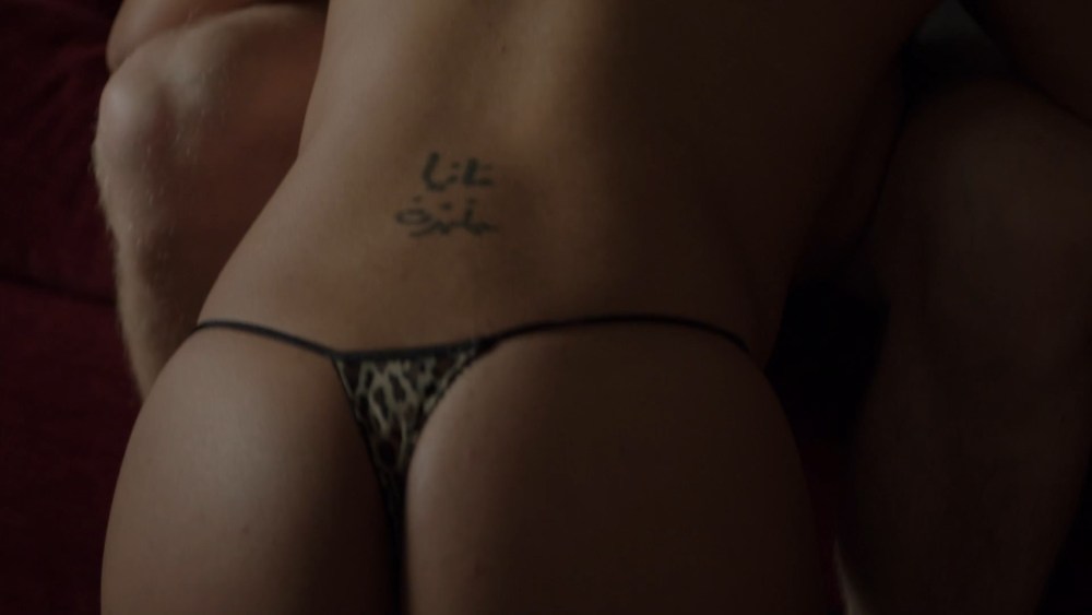 Голая Майя Гилберт Банши