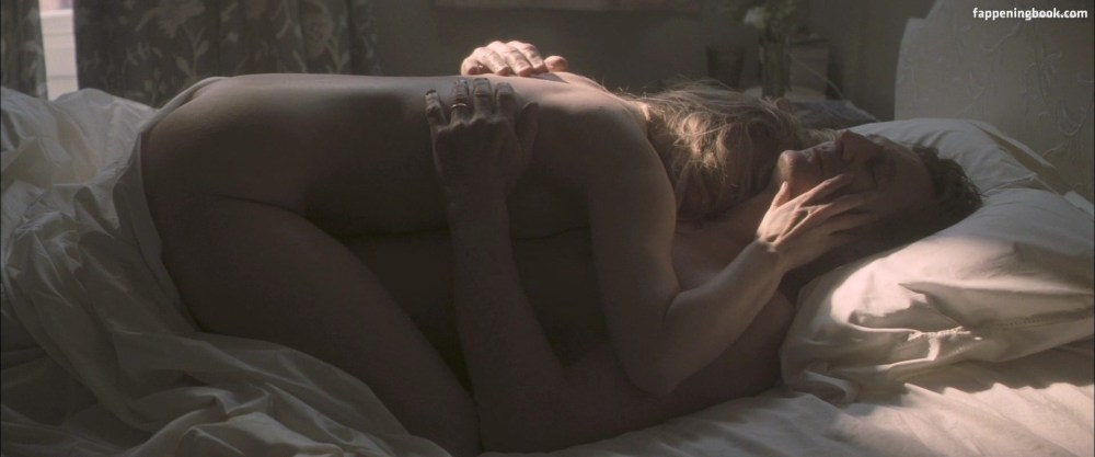 Лора Линни сцена минета