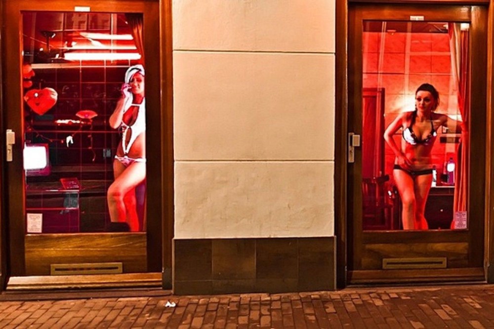 Улица красных фонарей Амстердам