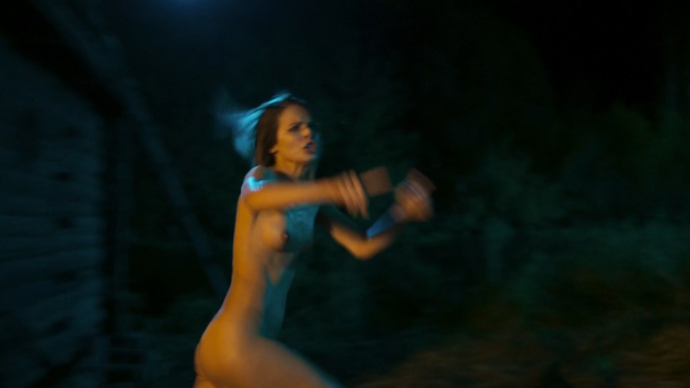 Любовь Аксенова грудь мажор