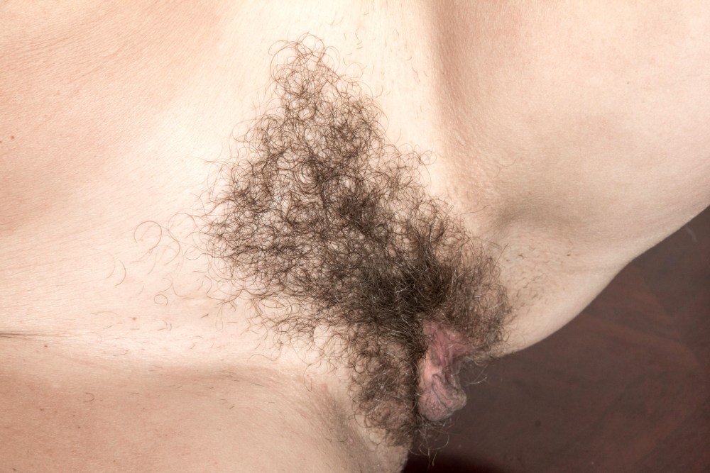 Подростковые волосики на лобке
