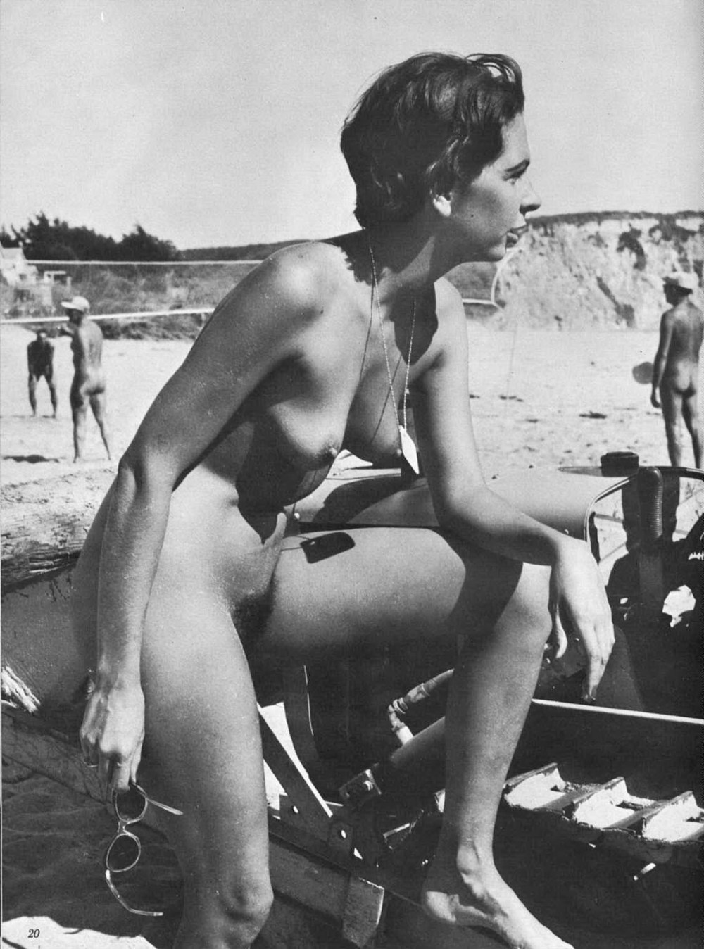 Трах на пляже ретро черно-белое