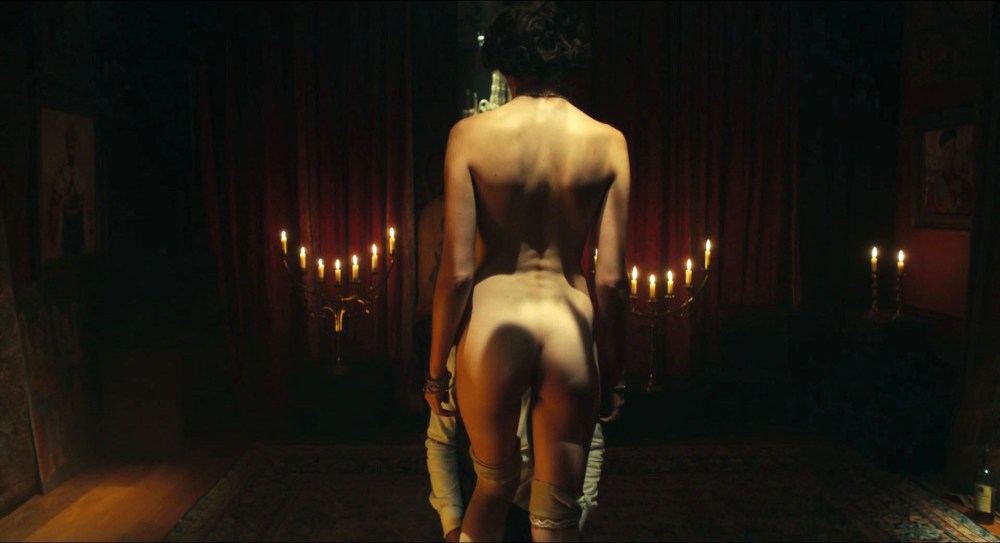 Аннабелль Уоллис sex Scene