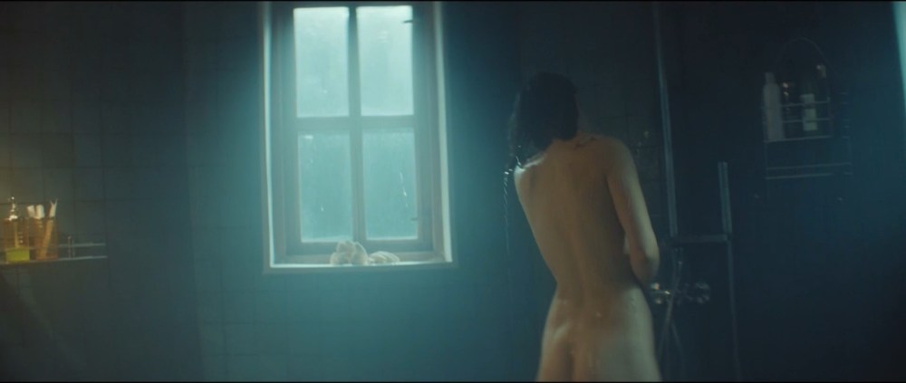 Любовь Аксенова голая в фильме