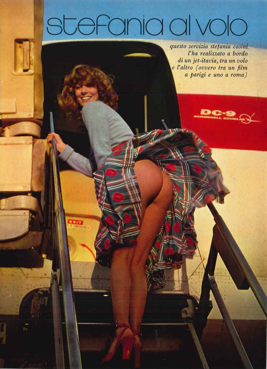 Ретро женщины без трусов