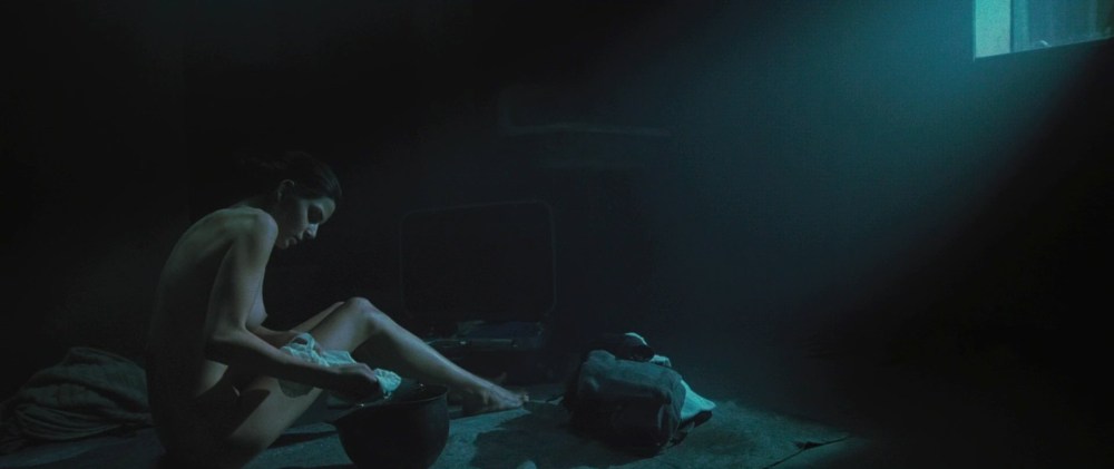 Голая порно-модель Lilian y