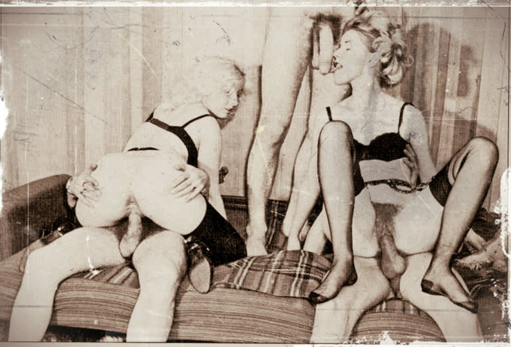 Черно белая ретро порнография
