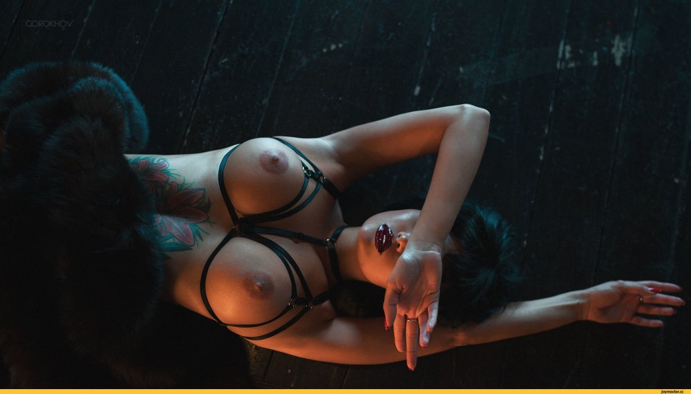 Юлия Кроу Максим