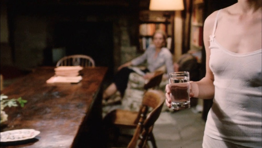 Эромодель Suzanna a фотосессии