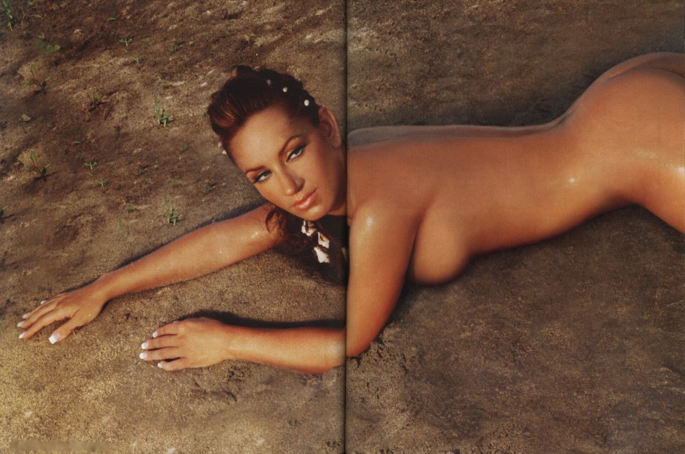 Голая Елена Карунас соц сети