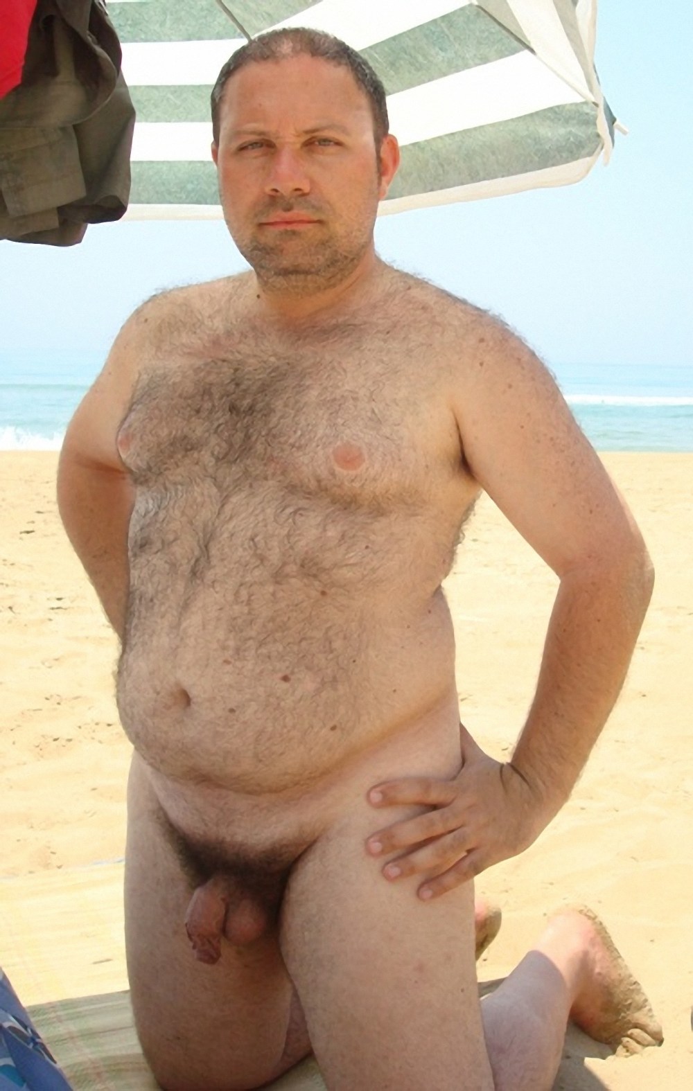 Полненькие мужчины голые