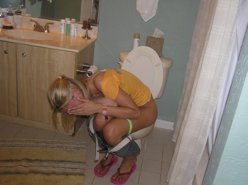 Анальный трах в ванной