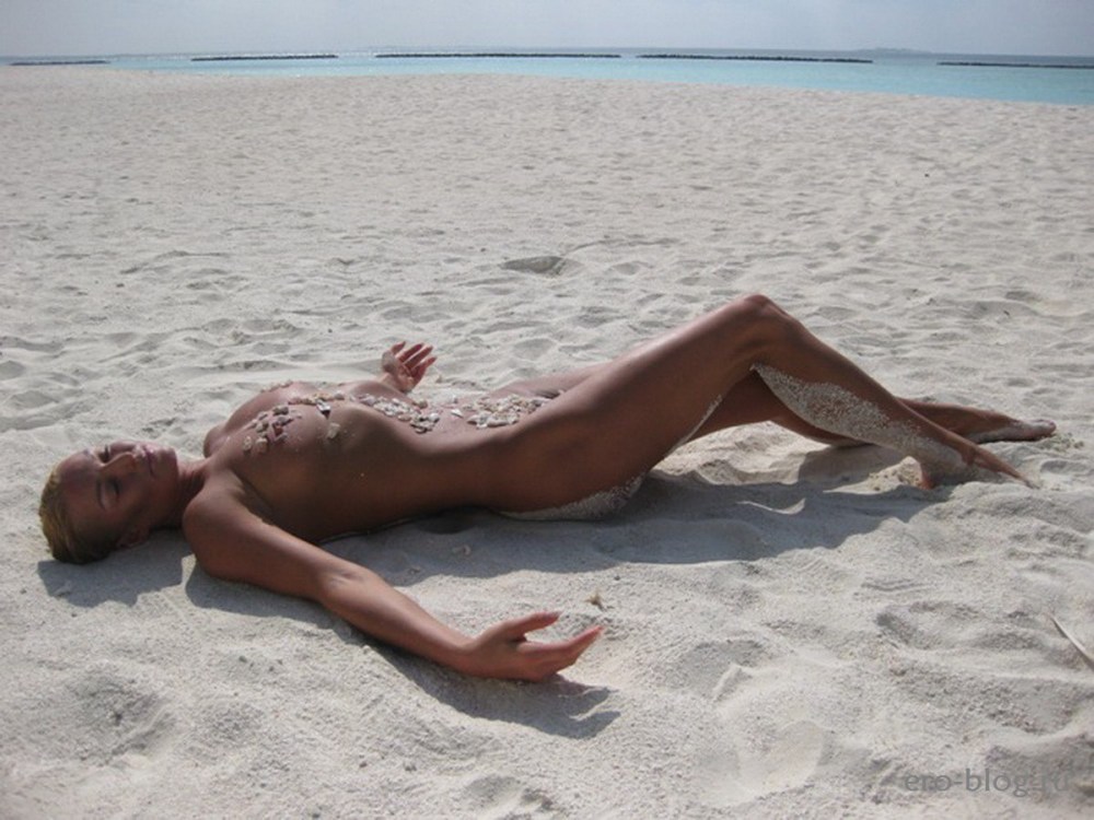 Анастасия Волочкова топлесс