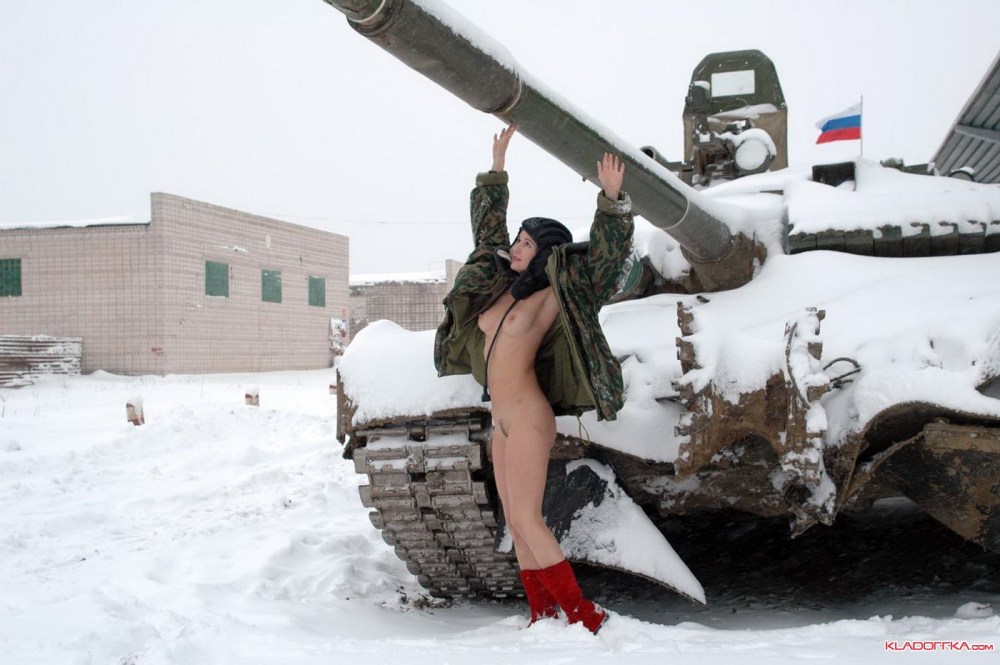 Girls und Panzer Сандерс хентай