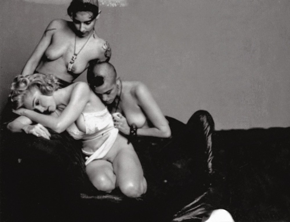 Фото из книги Мадонны sex