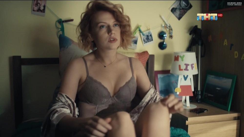 Мария Блювштейн голый бюст