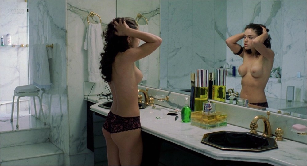 Флора Мартинез Flora Martínez naked