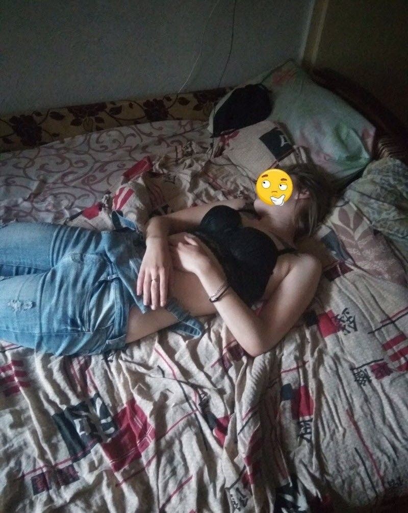 Трахнул бывшую подругу на вписке